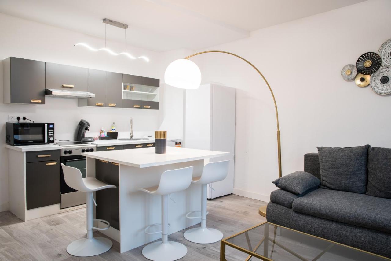 *Le Tendance Appart* Village-Neuf Luaran gambar